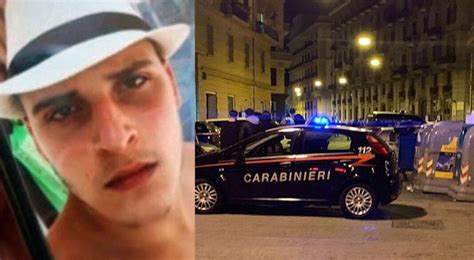 ugo russo rolex|Napoli, baby rapinatore Ugo Russo ucciso da un carabiniere: .